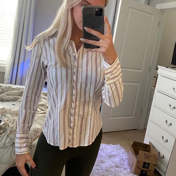 Tommy Hilfiger button up - Picture 1 of 2